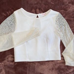 Long sleeve crop top